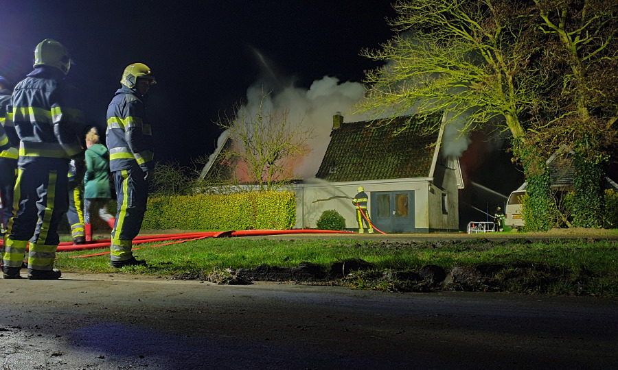 Woonhuis Sint Annaparochie verwoest door brand