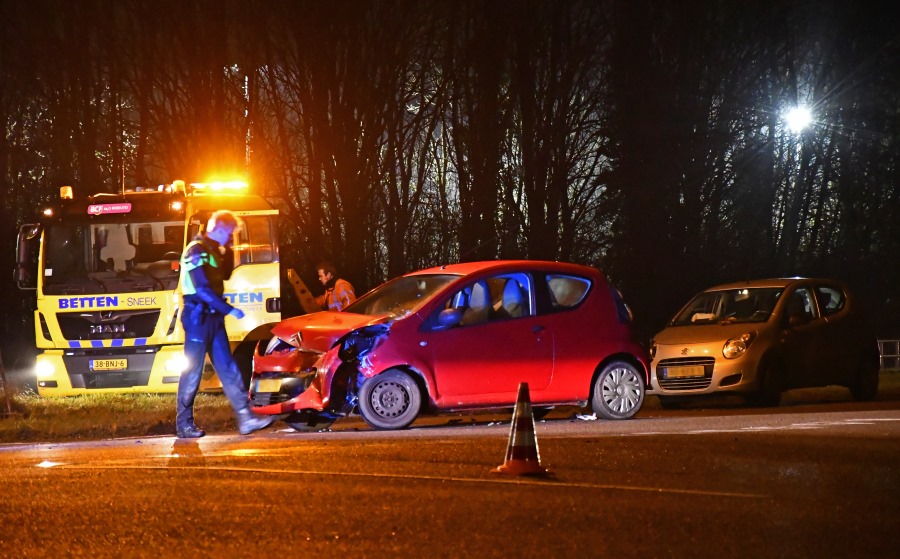 Wederom aanrijding op beruchte kruising Franeker