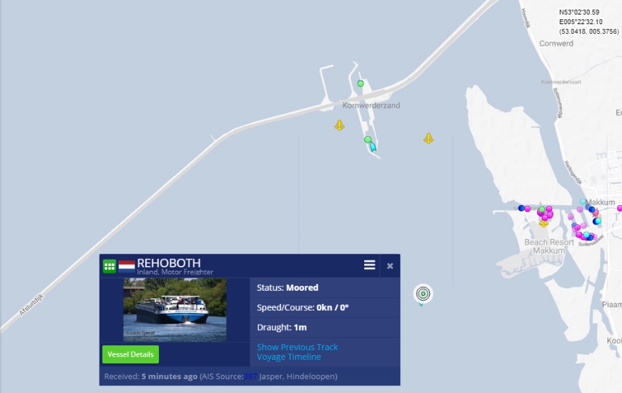 Binnenvaartschip Rehoboth in problemen IJsselmeer