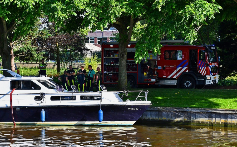 Boot lek Zuidoostersingel Harlingen