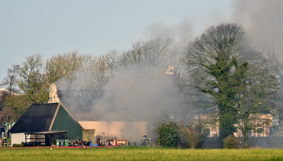 Brand voormalige boerderij Westhoek