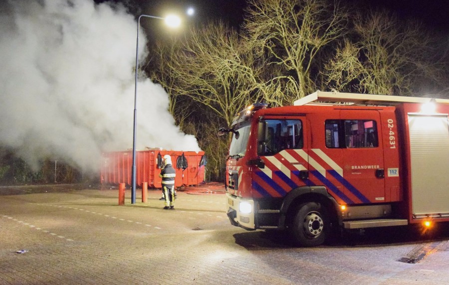 Containerbrand Zeerobben Harlingen