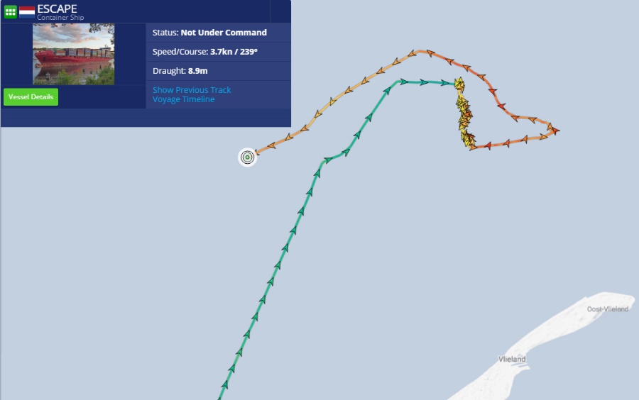 Containerschip Escape in problemen Noordzee