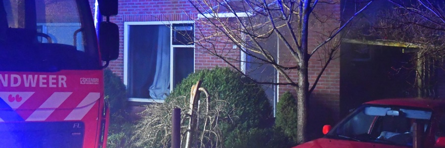 Veel schade bij woningbrand Herbaijum