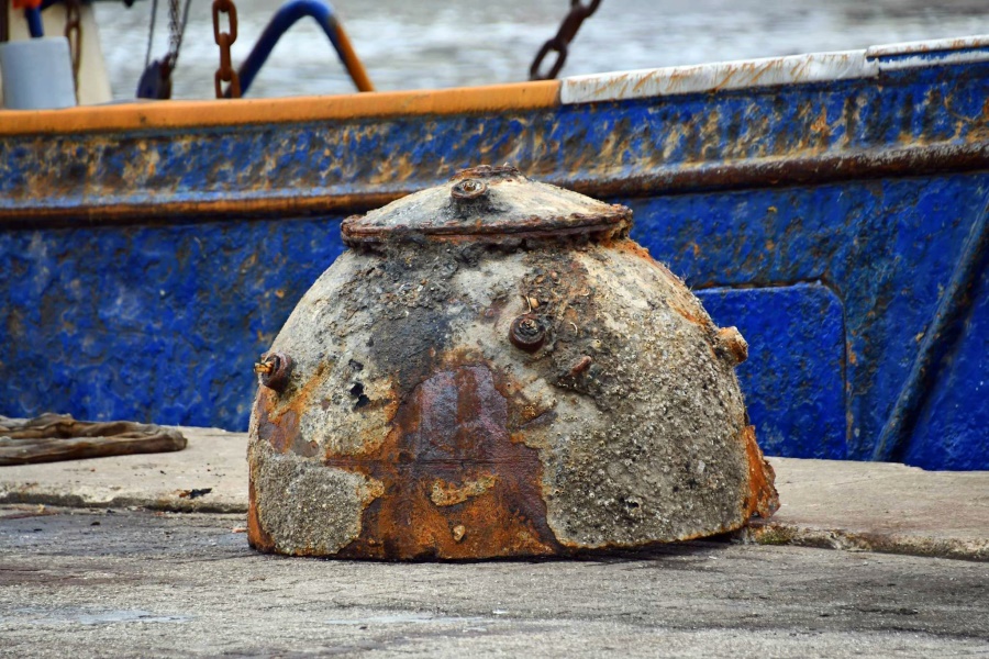 EOD in actie voor zeemijn Harlingen