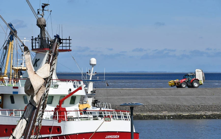 Protestactie vissers haven Harlingen