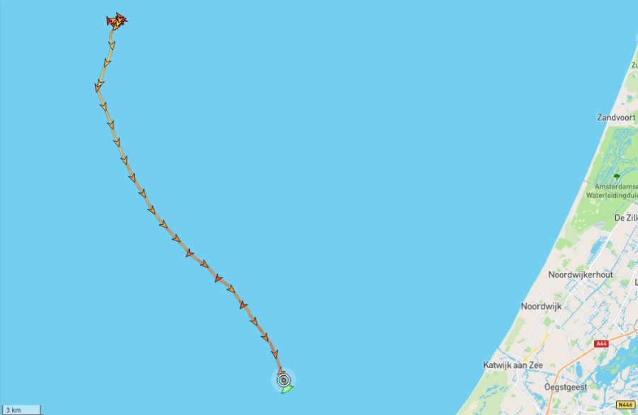 Schip op drift na aanvaring Noordzee