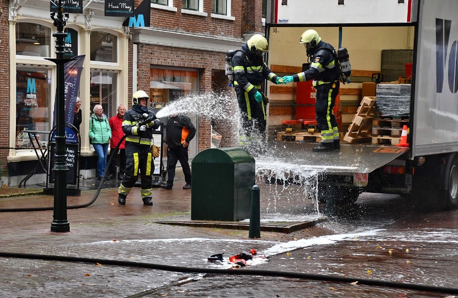 Brandweer Harlingen ingezet voor gevallen accu